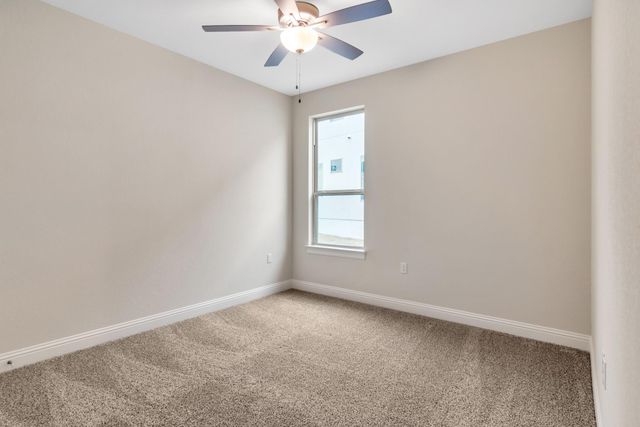 210 Gulfton ST, Lakeway, TX 78738