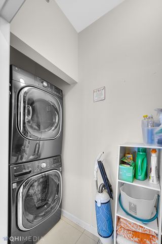 1211 S Prairie Avenue 1204, Chicago, IL 60605