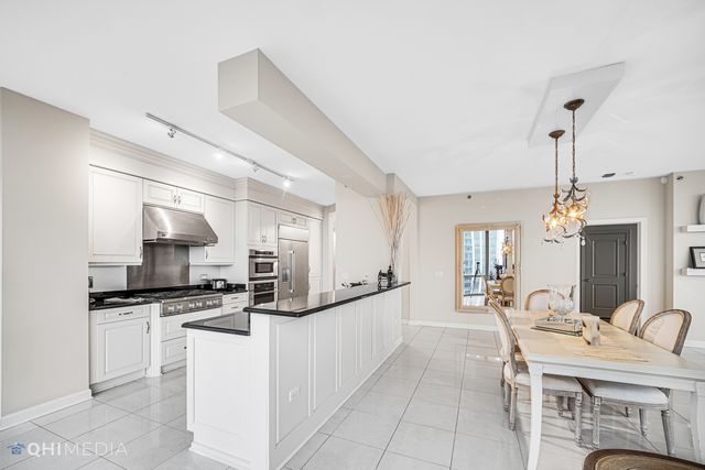 1211 S Prairie Avenue 1204, Chicago, IL 60605