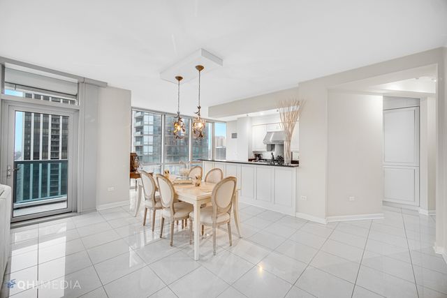 1211 S Prairie Avenue 1204, Chicago, IL 60605