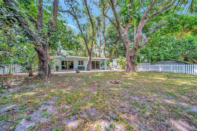 14995 NE 9th Ave, Miami, FL 33161