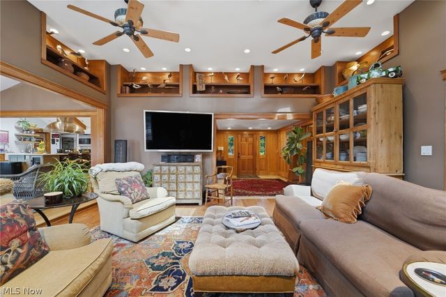 11679 Bell Road, Newbury, OH 44065