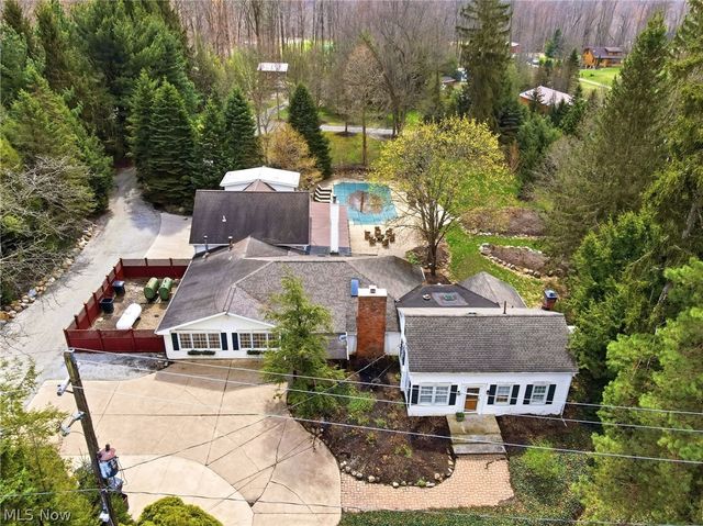 11679 Bell Road, Newbury, OH 44065