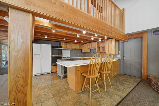 11679 Bell Road, Newbury, OH 44065