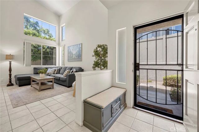 3423 E White Chapel Court E, Orange, CA 92869