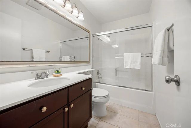 3423 E White Chapel Court E, Orange, CA 92869
