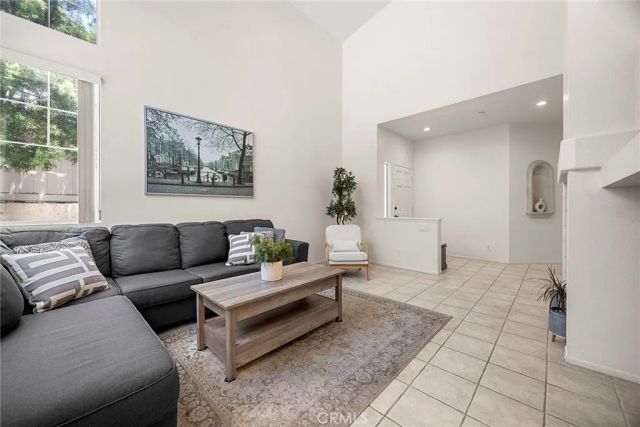 3423 E White Chapel Court E, Orange, CA 92869