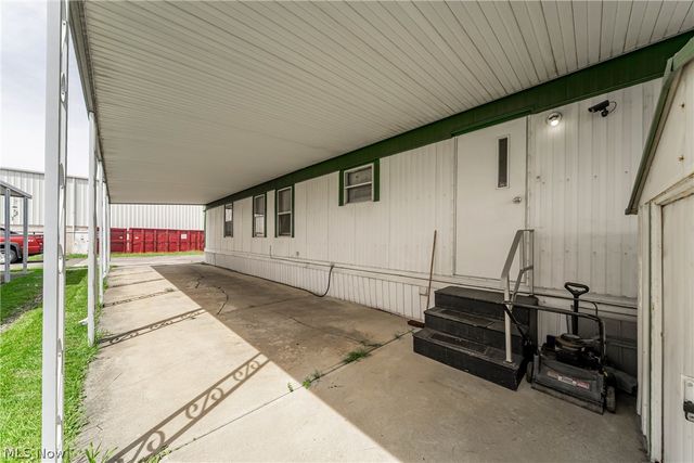 3000 Brookpark Road 15, Cleveland, OH 44134