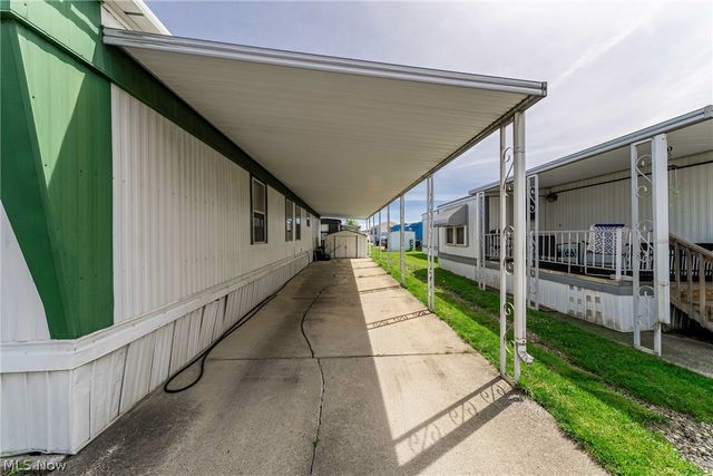 3000 Brookpark Road 15, Cleveland, OH 44134
