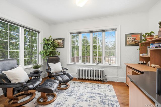 36 Farley Road, Scarsdale, NY 10583