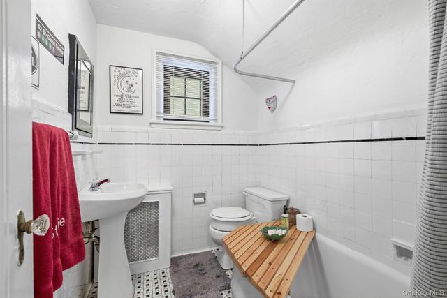 36 Farley Road, Scarsdale, NY 10583