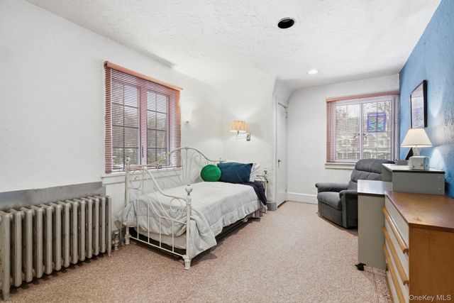 36 Farley Road, Scarsdale, NY 10583