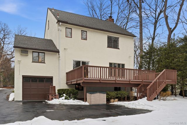 36 Farley Road, Scarsdale, NY 10583