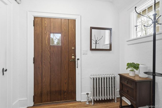 36 Farley Road, Scarsdale, NY 10583