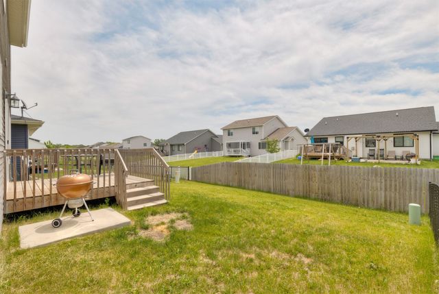 513 1st Street NW, Bondurant, IA 50035