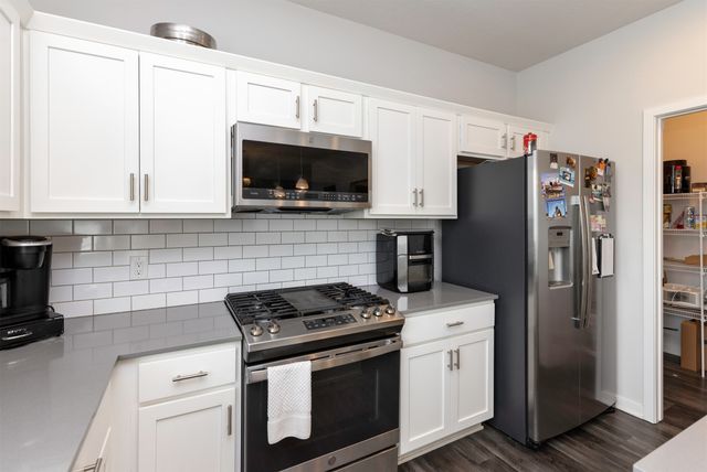 513 1st Street NW, Bondurant, IA 50035