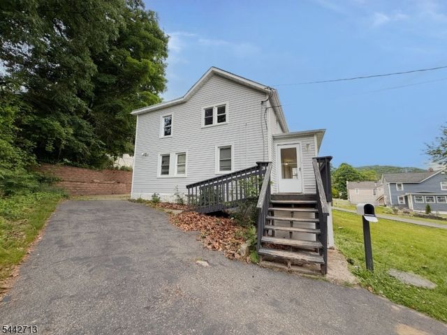 331 N Main St, Wharton Boro, NJ 07885