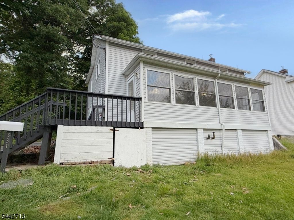 331 N Main St, Wharton Boro, NJ 07885 — photo 2