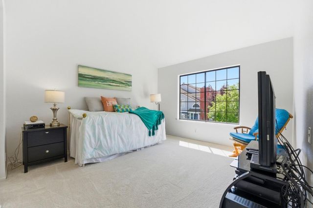 2845 Buena Knoll Court, San Jose, CA 95121
