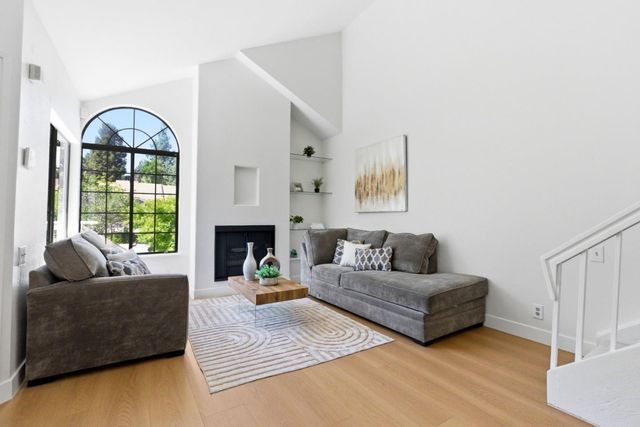 2845 Buena Knoll Court, San Jose, CA 95121