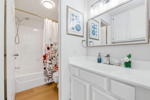2845 Buena Knoll Court, San Jose, CA 95121