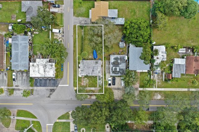 3000 - 3002 SW 15th Ave, Fort Lauderdale, FL 33315