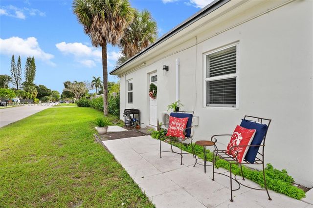 3000 - 3002 SW 15th Ave, Fort Lauderdale, FL 33315