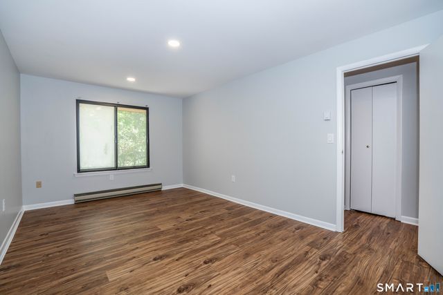 7 Great Oak Court 7, Cromwell, CT 06416