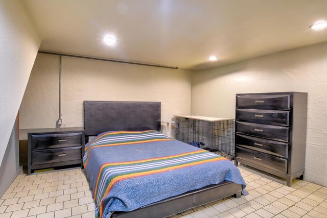 1730 S 6th STREET, Milwaukee, WI 53204