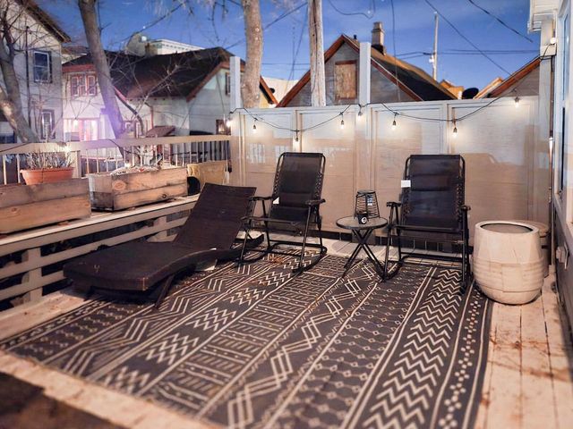 1730 S 6th STREET, Milwaukee, WI 53204