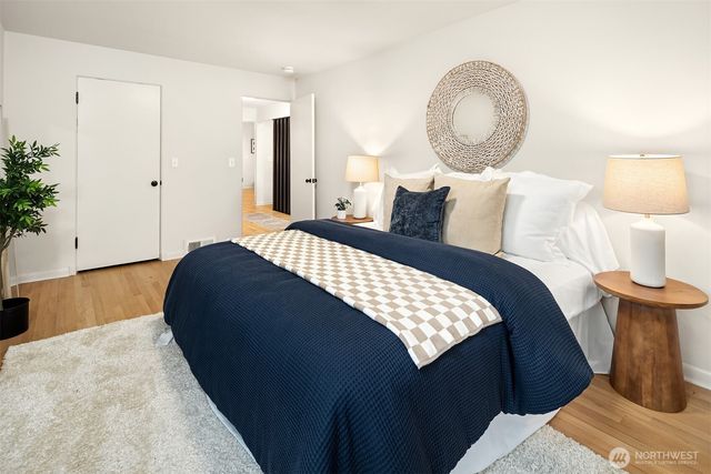 1556 S Pearl Street, Seattle, WA 98108