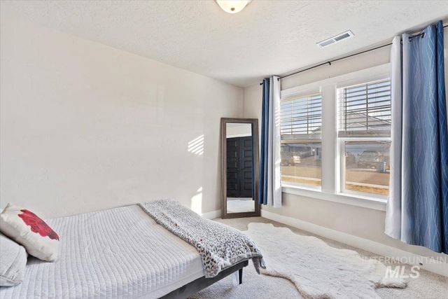 16719 Hopper Avenue, Caldwell, ID 83607