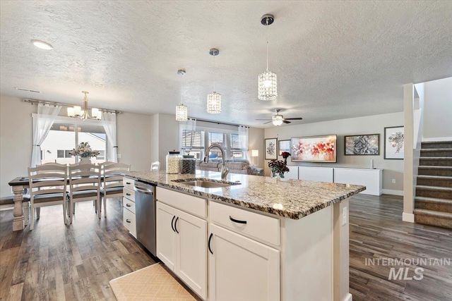 16719 Hopper Avenue, Caldwell, ID 83607