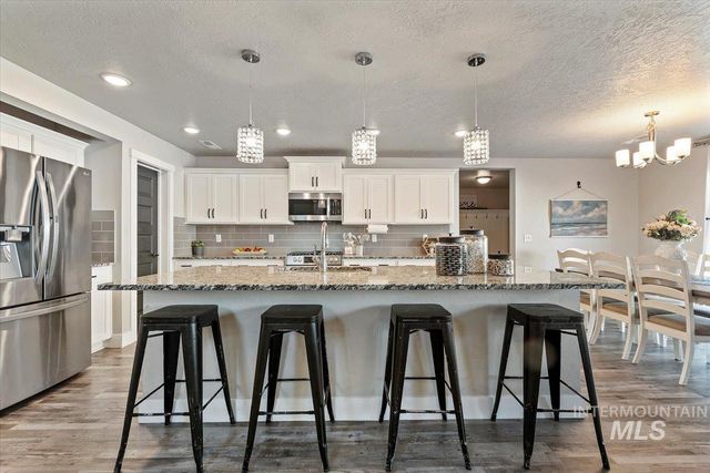 16719 Hopper Avenue, Caldwell, ID 83607