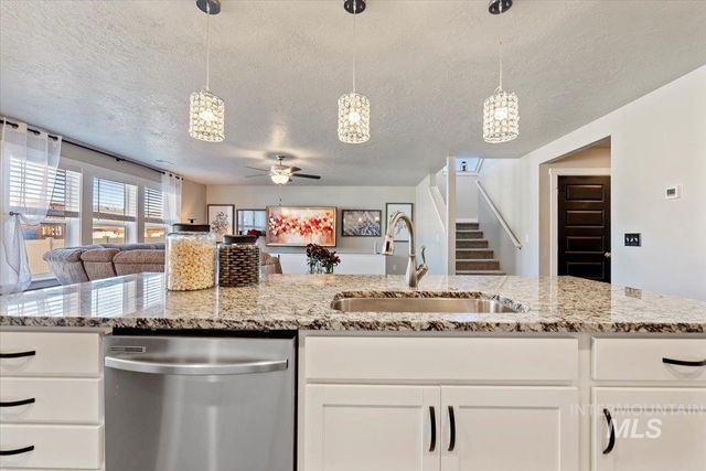 16719 Hopper Avenue, Caldwell, ID 83607