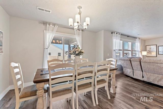 16719 Hopper Avenue, Caldwell, ID 83607