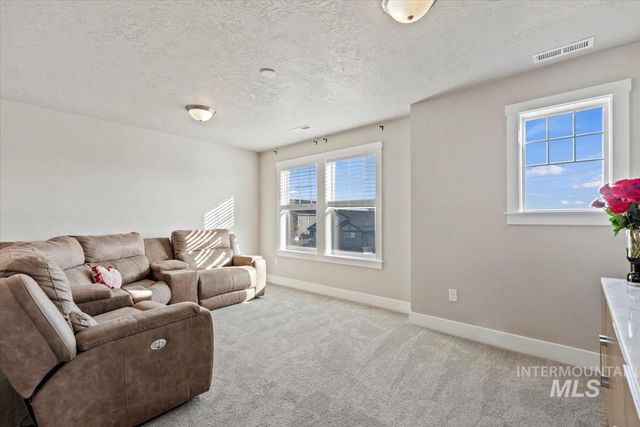 16719 Hopper Avenue, Caldwell, ID 83607