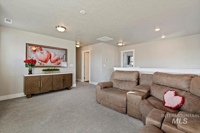 16719 Hopper Avenue, Caldwell, ID 83607