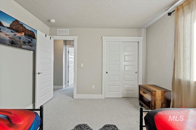 16719 Hopper Avenue, Caldwell, ID 83607