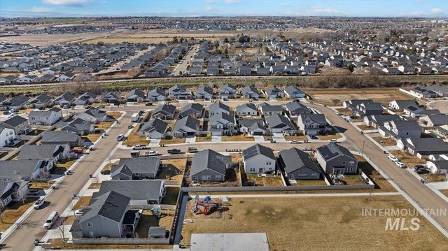 16719 Hopper Avenue, Caldwell, ID 83607