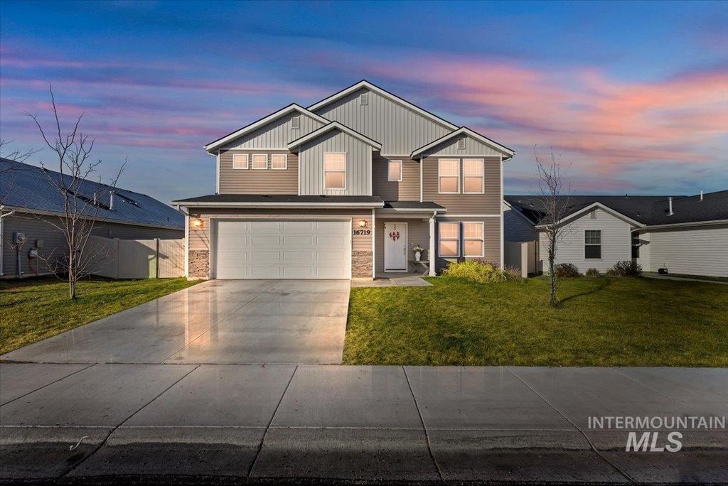 16719 Hopper Avenue, Caldwell, ID 83607