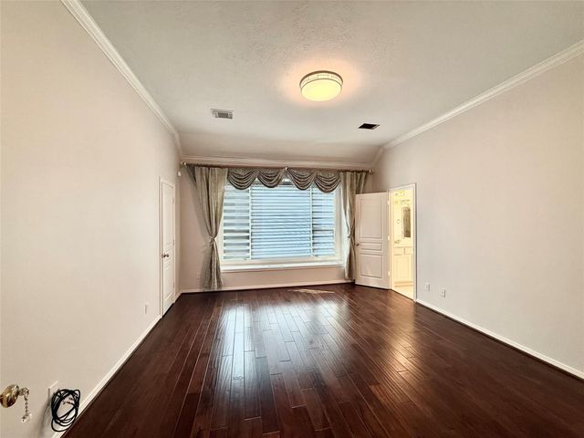 12023 Flamingo Lakes, Houston, TX 77065