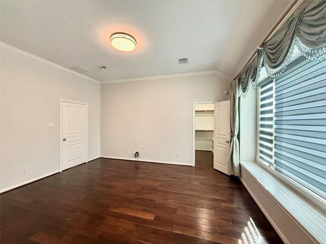 12023 Flamingo Lakes, Houston, TX 77065