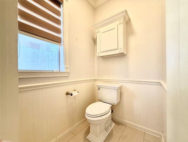 12023 Flamingo Lakes, Houston, TX 77065