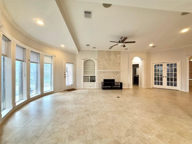 12023 Flamingo Lakes, Houston, TX 77065