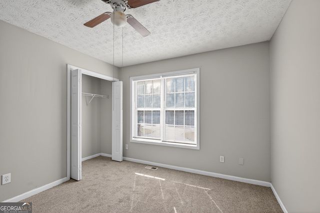 2350 Lake Royale Drive, Riverdale, GA 30296