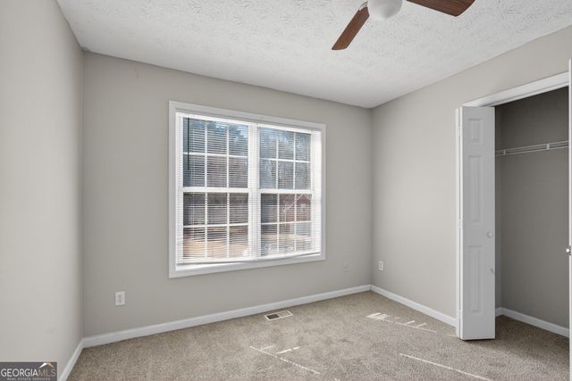 2350 Lake Royale Drive, Riverdale, GA 30296