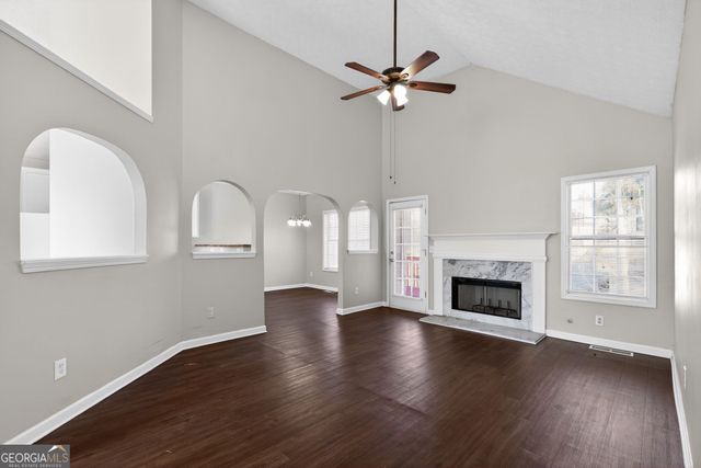 2350 Lake Royale Drive, Riverdale, GA 30296