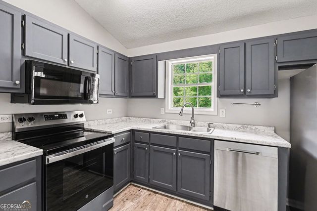 105 Betty Lane, Carrollton, GA 30116