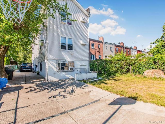 1283 E 223rd Street, Bronx, NY 10466